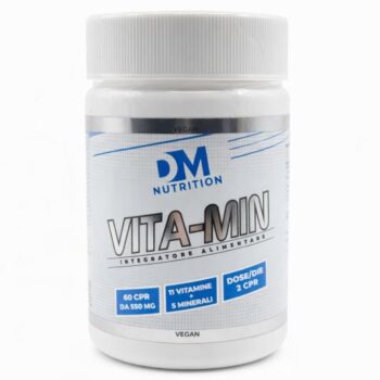 Barattolo bianco di integratore alimentare VITA-MIN di DM Nutrition con etichetta blu e bianca su sfondo neutro.