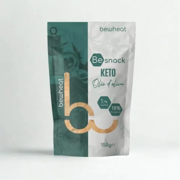 Be Snack Keto Olio di Oliva BeWheat Confezione da 150 grammi di snack croccante Be Snack Keto al gusto olio di oliva su sfondo neutro.