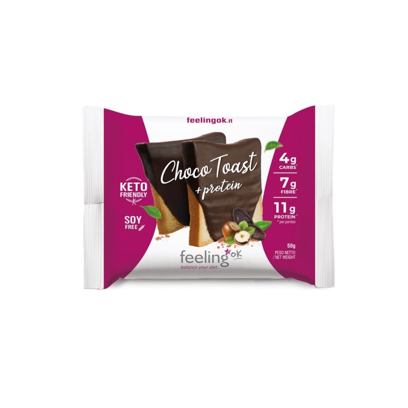 FeelingOk Choco Toast Proteico Confezione di Choco Toast proteico FeelingOk con copertura al cioccolato e nocciole su sfondo bianco.